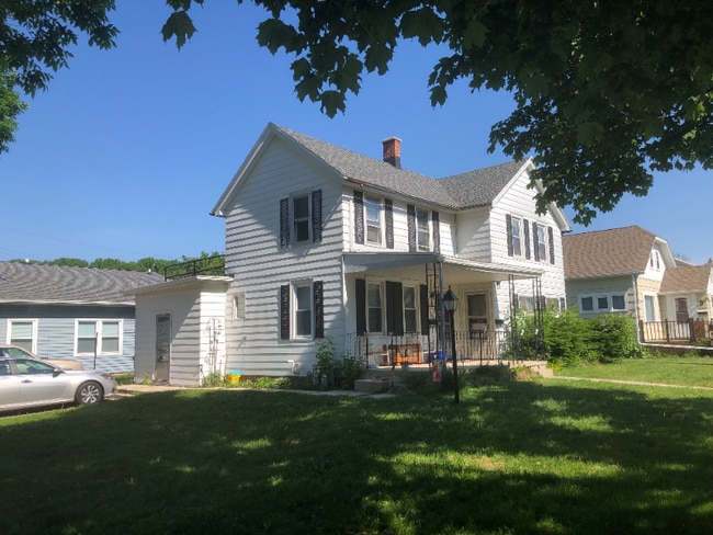 2506 N 10th St in Sheboygan, WI - Building Photo - Building Photo