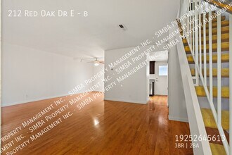 212 Red Oak Dr E in Sunnyvale, CA - Building Photo - Building Photo