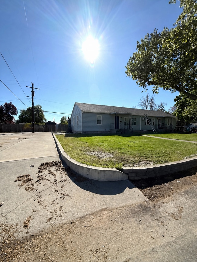 502-504 Barth Ave in Richland, WA - Building Photo - Building Photo