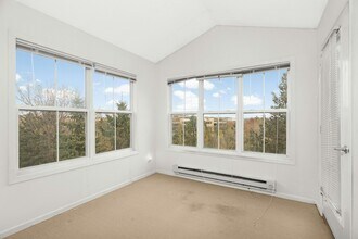 10178 Indigo Dr in Eden Prairie, MN - Building Photo - Building Photo