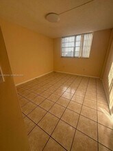 14140 SW 84th St in Miami, FL - Building Photo - Building Photo