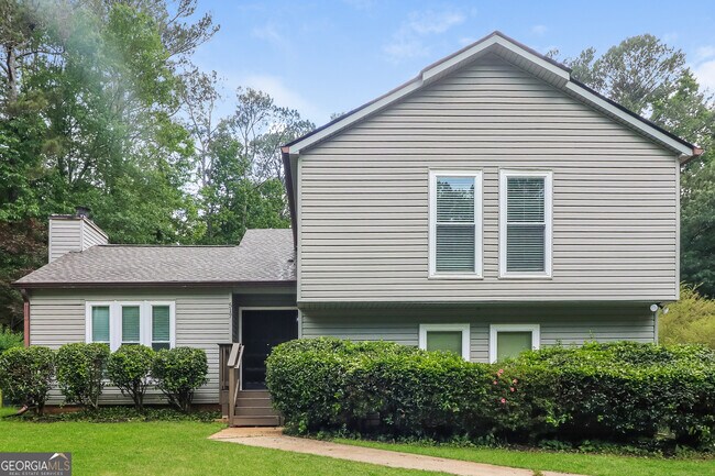 property at 517 Benson Hurst Dr SW