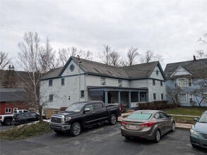 Fisher Inn & Suites in Bradford, PA - Building Photo - Building Photo