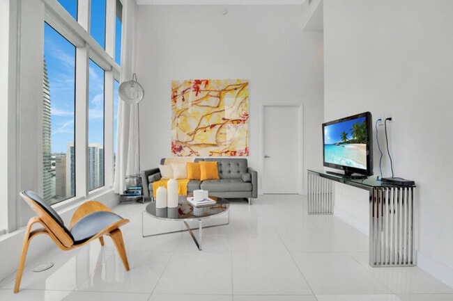 485 Brickell Ave, Unit SI ID1520396P in Miami, FL - Foto de edificio - Building Photo