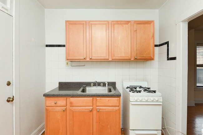 2649.5 N Spaulding Ave in Chicago, IL - Building Photo - Building Photo