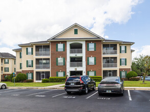 The Preserve at Oakleaf in Orange Park, FL - Building Photo - Building Photo