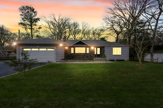property at 257 Southlawn Ave