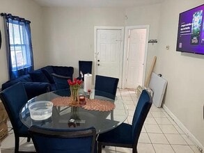 44 W 54th St in Bayonne, NJ - Building Photo - Building Photo