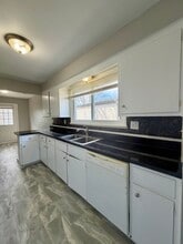 15396 Buck St in Taylor, MI - Building Photo - Building Photo