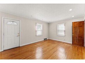 3108 Maryland Ave S in Minneapolis, MN - Building Photo - Building Photo