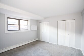 9016 Lamon Ave in Skokie, IL - Building Photo - Building Photo