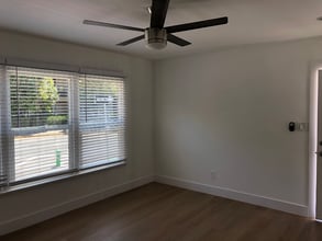 429 W 3rd St in Long Beach, CA - Building Photo - Building Photo
