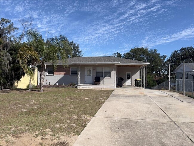 1247 Lakeview Dr in Clermont, FL - Building Photo - Building Photo