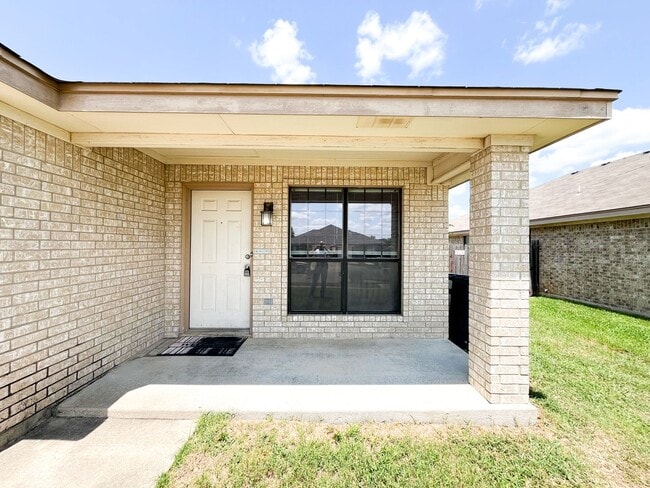 1111 Nicholas Cir in Killeen, TX - Building Photo - Building Photo