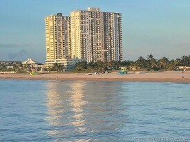 101 Briny Ave in Pompano Beach, FL - Building Photo