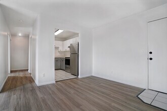 Rockway Commons in Salt Lake City, UT - Building Photo - Building Photo