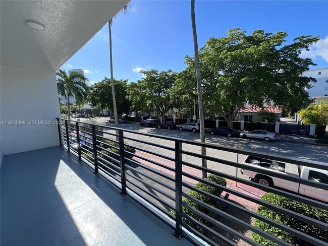 1033 Lenox Ave. in Miami Beach, FL - Building Photo - Building Photo