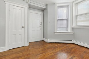 162 Fairview Ave in Jersey City, NJ - Building Photo