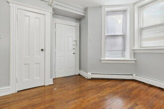 162 Fairview Ave in Jersey City, NJ - Building Photo - Building Photo