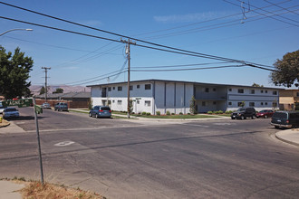 127 Agnes Ave in Santa Maria, CA - Building Photo - Building Photo