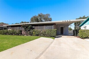 4243 Cynthia St in Orlando, FL - Building Photo