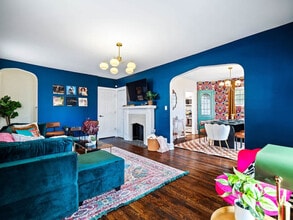 2001 Tampa Ave in Cleveland, OH - Building Photo - Building Photo