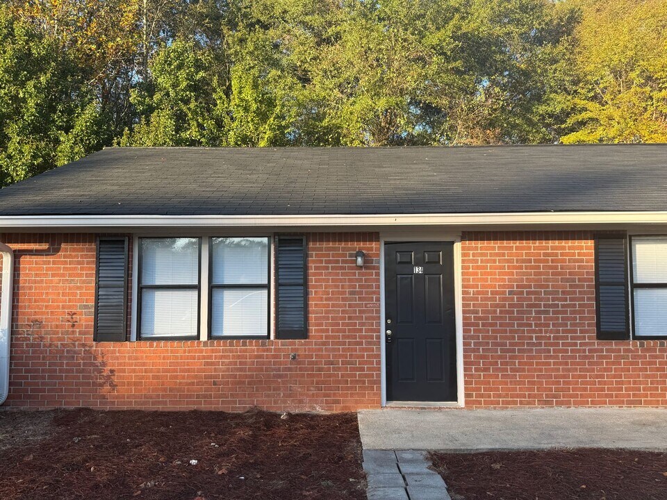 132 Deer Creek Dr in Athens, GA - Building Photo