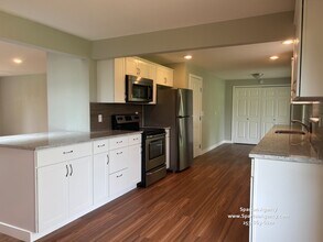 1529-1513 13 Ave NW in Puyallup, WA - Building Photo - Building Photo