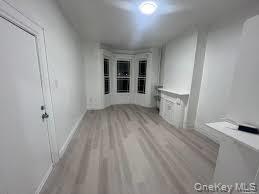 95 Cornelia St in Brooklyn, NY - Building Photo - Building Photo