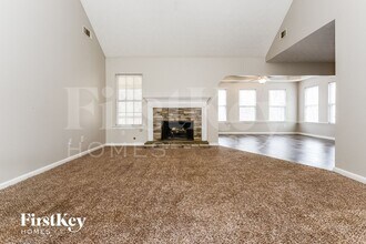 180 Butler Bridge Cir in Covington, GA - Foto de edificio - Building Photo