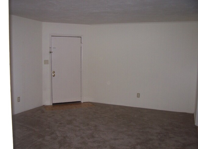 3749 Maria Cir in Tallahassee, FL - Building Photo - Building Photo
