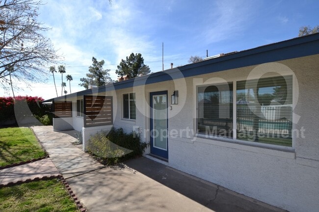 property at 1202 E Kaler Dr