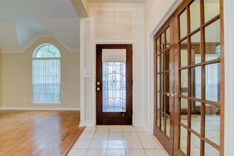 2807 Plantation Trail in Sugar Land, TX - Building Photo - Building Photo