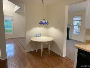 1701 Forest Edge Dr in East Amherst, NY - Building Photo - Building Photo