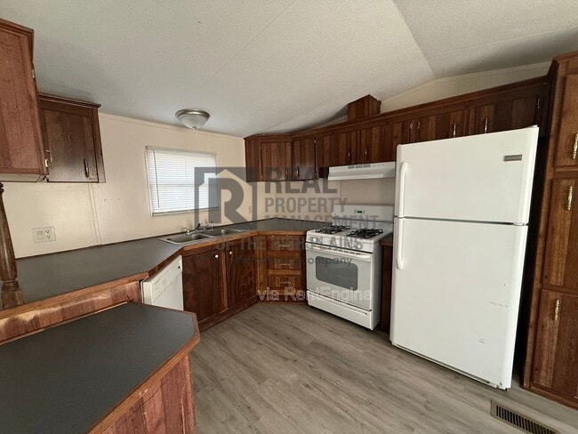 property at 8230 Upton Rd