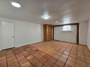 313 Tesuque Dr in Santa Fe, NM - Foto de edificio - Building Photo