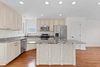 925 General Whiting Blvd in Kure Beach, NC - Building Photo - Building Photo