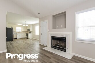 709 Peregrine Ct in Gastonia, NC - Building Photo - Building Photo