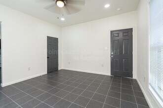 169 S Belmont St in Wichita, KS - Building Photo - Building Photo