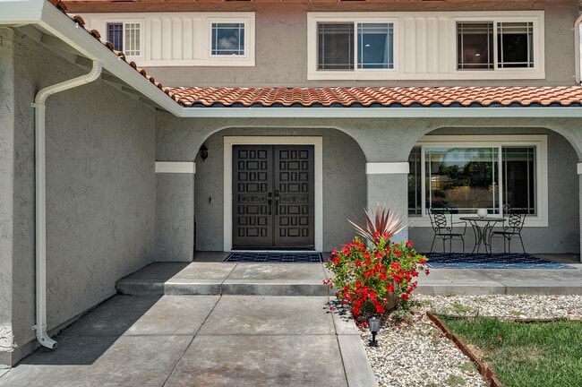 3661 Slopeview Dr in San Jose, CA - Building Photo - Building Photo
