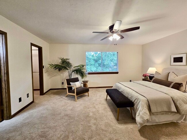 property at 2840 Blairstone Ct