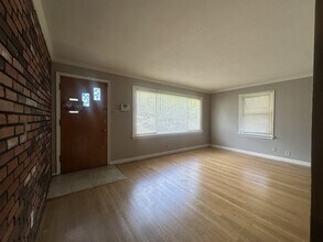 1426 Comet Dr in St. Louis, MO - Building Photo - Building Photo