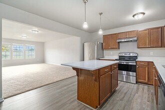 103 Grandview in Galesburg, MI - Building Photo - Building Photo