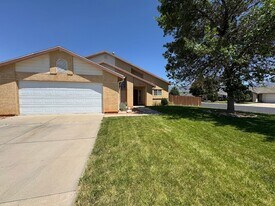 32 N 4125 W in Cedar City, UT - Building Photo