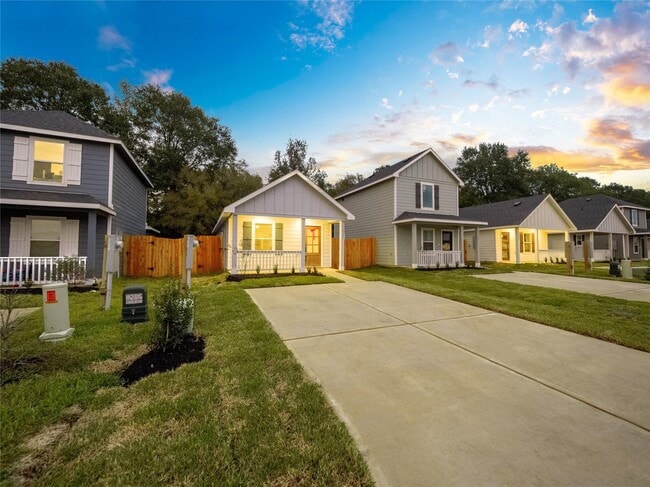 16331 Jasmine Marie Pl in Conroe, TX - Building Photo - Building Photo