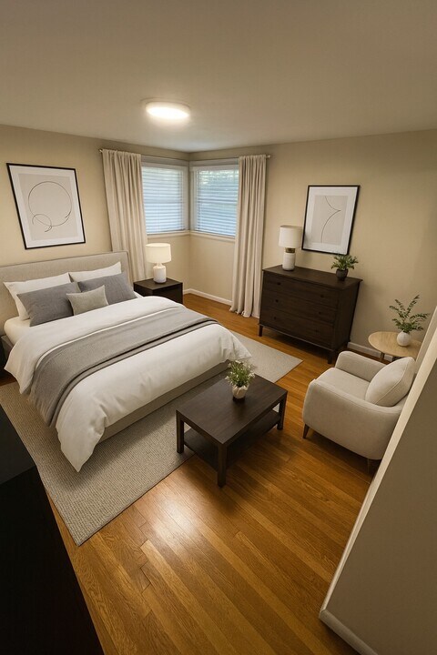 134 Lake St in Waltham, MA - Building Photo