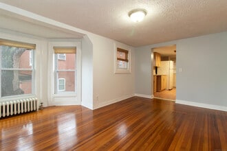 6 Hughes Pl in New Haven, CT - Building Photo - Building Photo