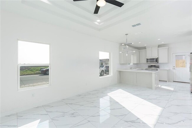 property at 1007 N Clarence Ave