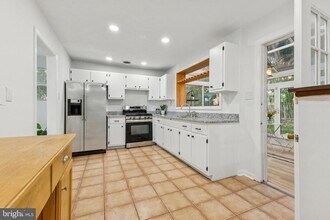 4003 Virginia St in Fairfax, VA - Building Photo - Building Photo