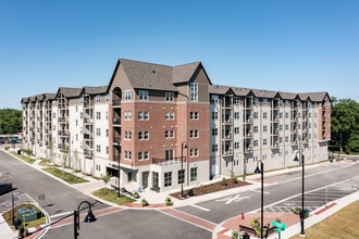 The Reserve at Hudson Crossing in Oswego, IL - Building Photo - Building Photo